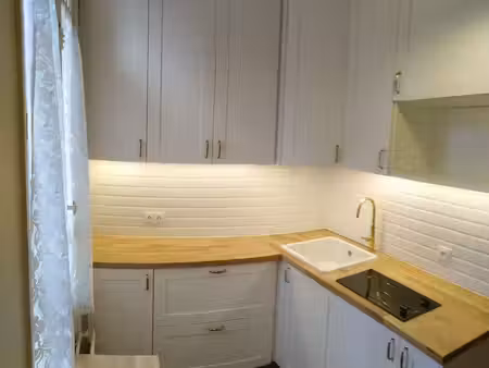 studio meublé en rdc rue de la liberté