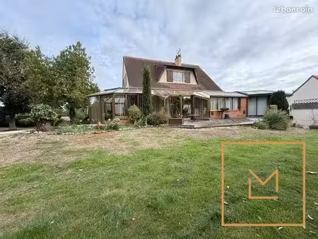maison 9 pièces 175 m²
