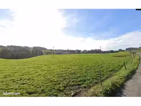 terrain 935 m² jussac
