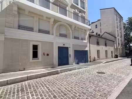 parking/box 11 m² puteaux