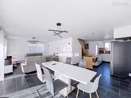 maison 6 pièces 130 m²