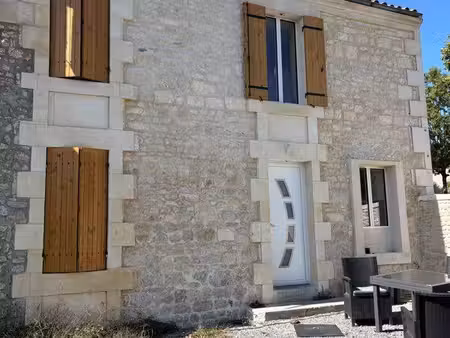 maison à louer – centre-ville de soubise – 80 m² – jardin 1000 m²
