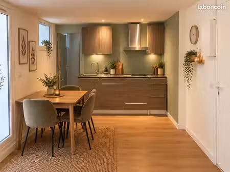 appartement rénové 35m2 - bayeux place st patrice