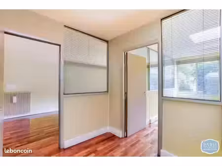 bureaux 115 m² garches