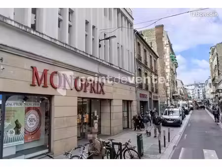 commerce beauté/coiffure 70 m²
