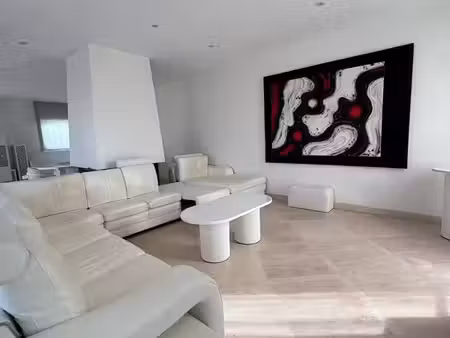 propriété 11 pièces 250 m²