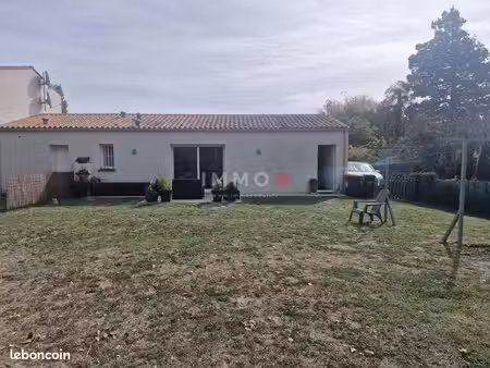 maison 2 pièces 49 m²