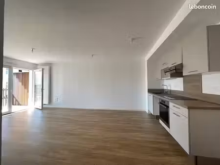 appartement 3 pièces 63 m²