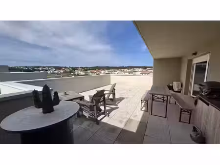 pignan – superbe t3 de 74 m² avec terrasse de 45 m² et parki