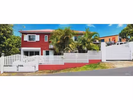 maison à vendre 5 pièces le tampon (974)