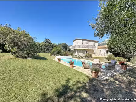 villa de caractere la gaude
