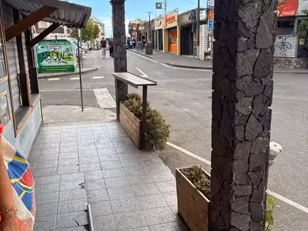 local commercial st gilles centre