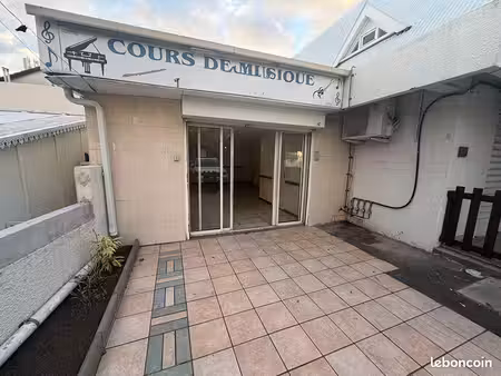 local 90 m² saint paul