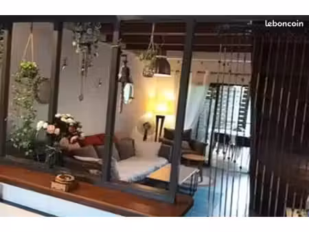 rare - à louer – duplex meublé 82 m² – résidence de standing avec piscine -rémire-montjoly