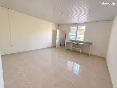 studio meublé