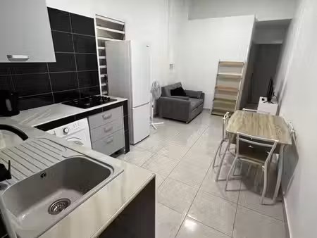 loue t2 28m2 meublé kourou tcc