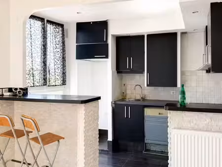 appartement 3 pièces 42 m²