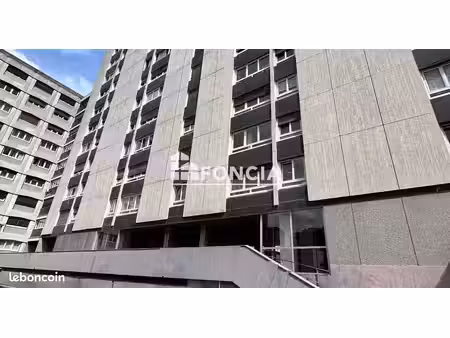 place jean charcot sarcelles / f3 lumineux