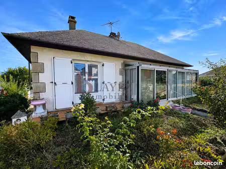 maison 4 pièces 85 m²