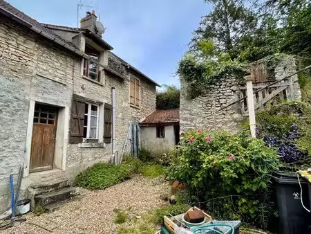 maison à rénover sur terrain de 1 040 m²