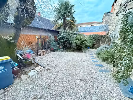 ? maison de charme en pierre – 132 m² – hyper-centre