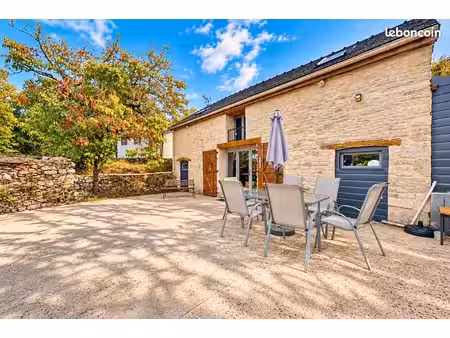 propriété 4 pièces 99 m²