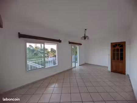 ? le tampon – immeuble de rapport – 4 appartements – environ 168 m² – rentabilité 8 5 %