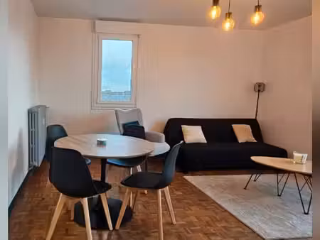 location octobre à juin appartement pour étudiant