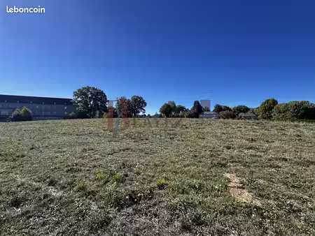 terrain 13763 m² égletons