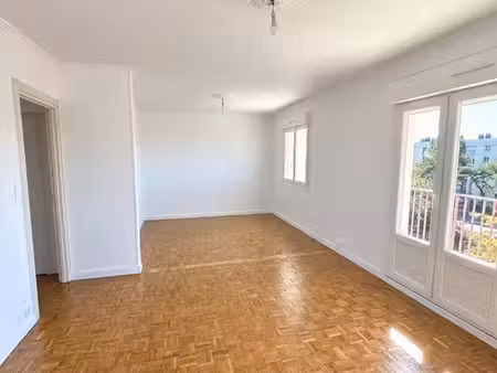 appartement 3 pièces 67m2