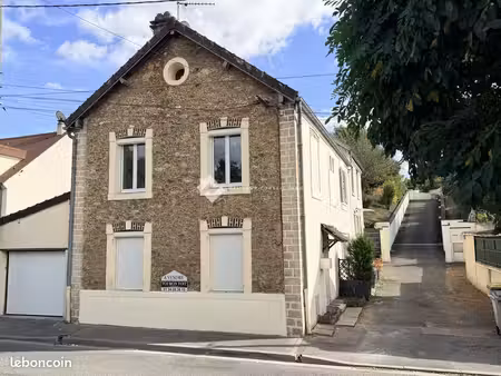 maison 3 pièces 65 m²