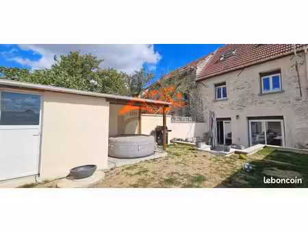 maison 5 pièces 90 m²