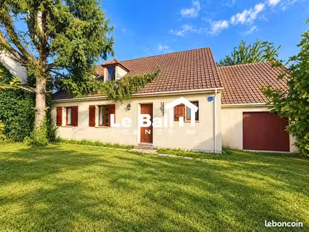 maison 7 pièces 137 m²