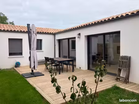 très belle maison neuve centre bourg lagord