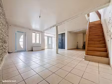 triplex 5 pièces 110 m²
