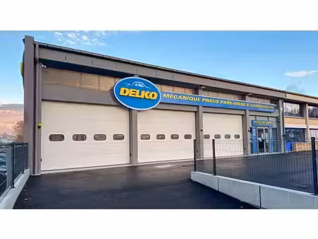 garage automobile  garage 370 m² gueret