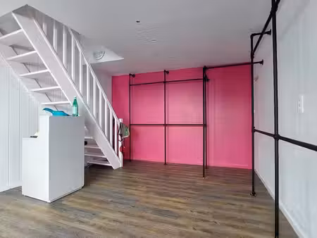 local commercial