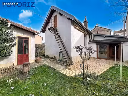 maison 3 pièces 67 m²