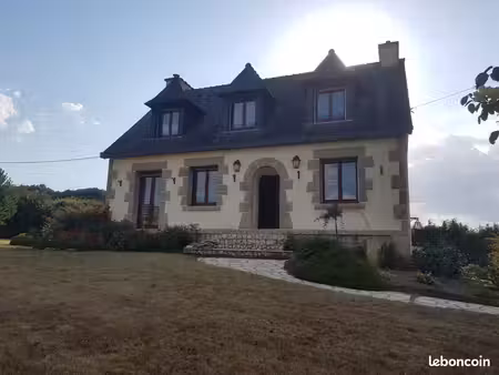 maison contemporaine bien entretenue