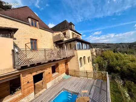 ensemble immobilier maison + gites