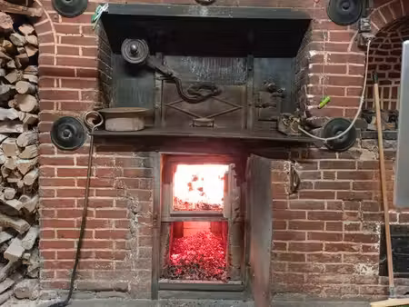 vente boulangerie avec un four à bois