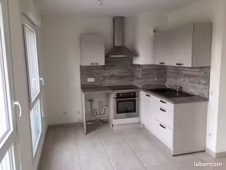 ? à vendre – bel appartement t3 avec terrasses  garage et cave – besançon