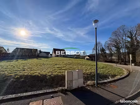 terrain 670 m² saint vit