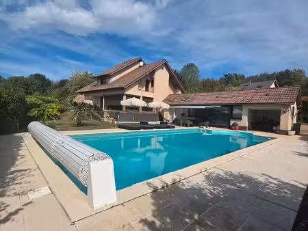 bart – belle propriété familiale de 239 m²