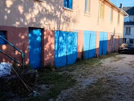 maison avec garage et terrain et terrasse privatif