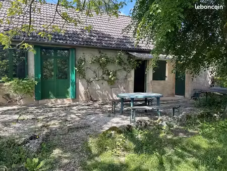 location noiron sur beze
