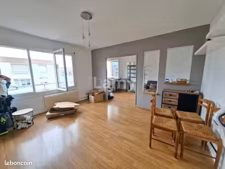 appartement 4 pièces 70 m²