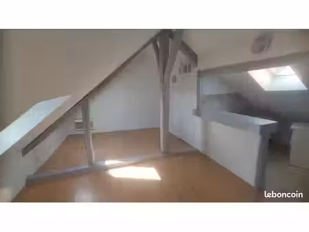 studio 31 m² refait à neuf – luzarches centre – 635 cc