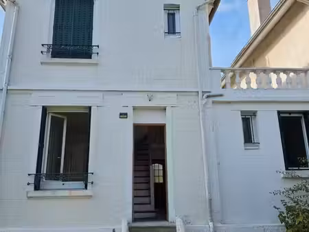 maison à louer à beauchamp