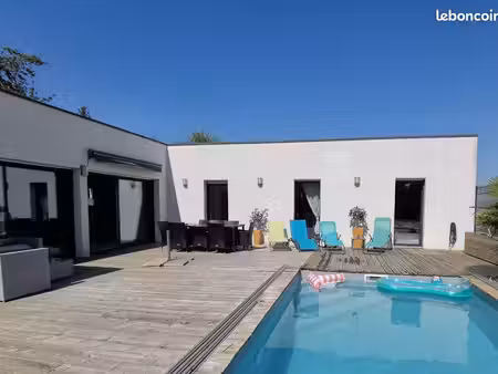 maison 5 pièces plain-pied 149 m² - piscine - dpe a